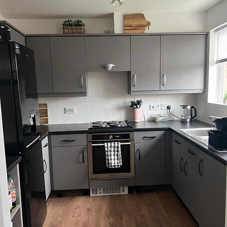 Warrington Apartment Great Sankey Exterior photo
